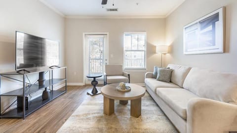 Landing Modern Apartment with Amazing Amenities (ID9391X76) Apartment in Goose Creek