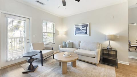 Landing Modern Apartment with Amazing Amenities (ID9391X76) Apartment in Goose Creek