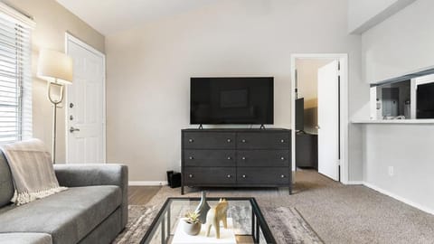 Landing Modern Apartment with Amazing Amenities (ID9130X25) Apartment in Wells Branch