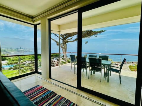 74 on Marine - Apartment 303 Apartment in Hermanus