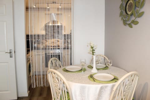 Mada Apartment Bournemouth 12 min walk to the beach Apartment in Bournemouth