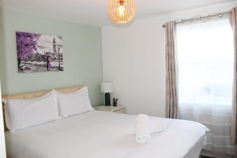 Mada Apartment Bournemouth 12 min walk to the beach Apartment in Bournemouth