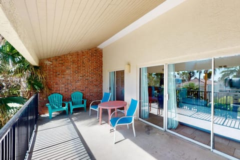 Conch Quarters #304 Apartment in South Padre Island