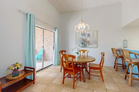 Conch Quarters #304 Apartment in South Padre Island