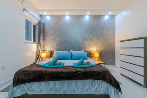 New Spacious Apartment 3 Bdr 2 Bth Bugibba 124 with View Apartment in Saint Paul's Bay