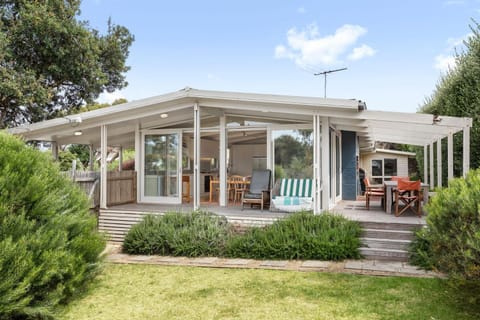 Property building, Patio, Garden