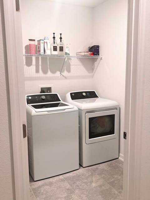 Brand New Home by LegoLandPeppa Pig Park! Villa in Lake Wales