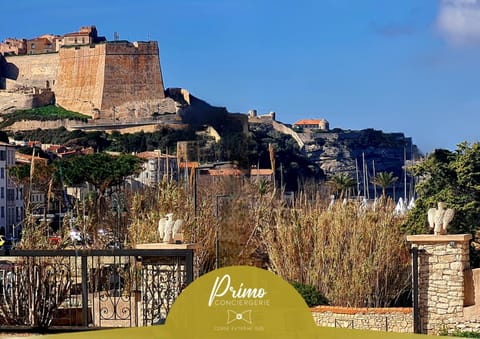 Nearby landmark, Natural landscape, Landmark view