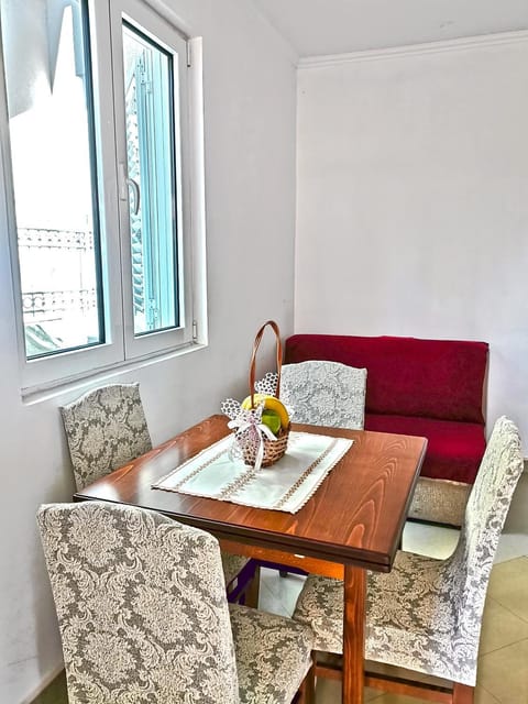 Apartmani Kenova 1 Apartment in Montenegro