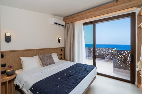 Bed, Photo of the whole room, Bedroom, Sea view