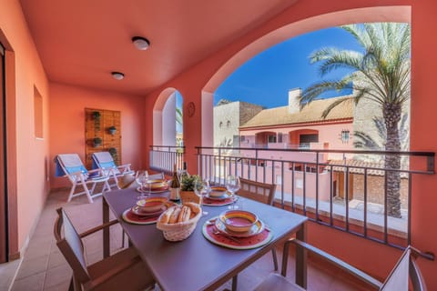 Patio, Balcony/Terrace