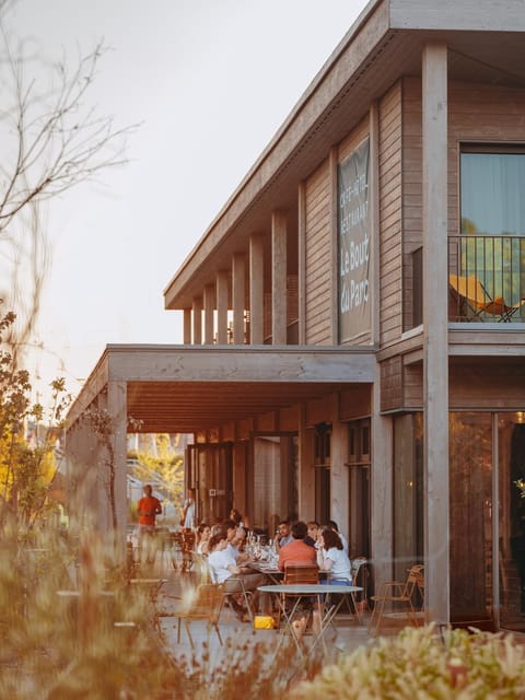 People, Balcony/Terrace