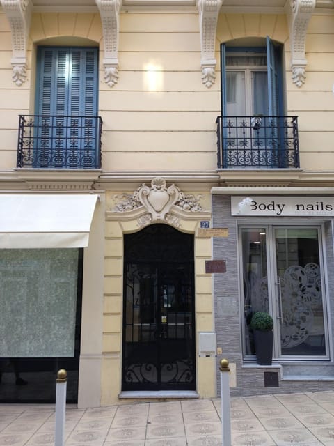 Property building, Facade/entrance, On site, Sea view