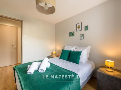 Le Majesté 1 et 4 Apartment in Annecy