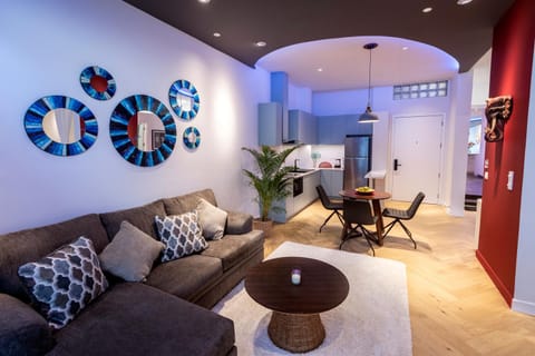 Living room, Seating area, Dining area