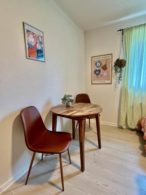 5 minute walk to LEGO HOUSE - Best location-Garden on site-n3 Apartment in Billund