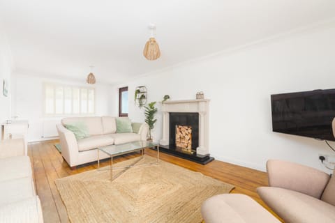 Stunning beach house with garage House in Port Erin