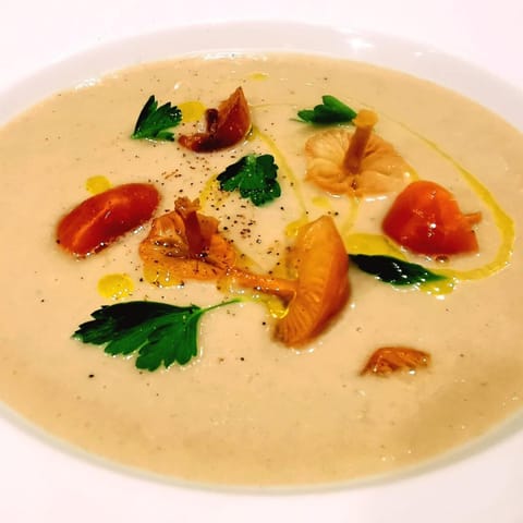 Chambre d'hotes du grand st-Marc proche Via Rhona Bed and Breakfast in Sorgues