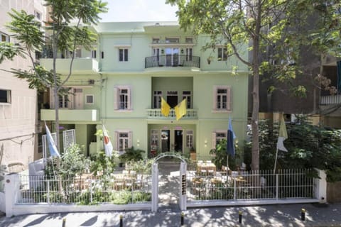 Property building, Garden, Garden view