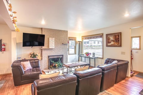 Spacious Coeur d Alene Home Near Everything! House in Coeur dAlene