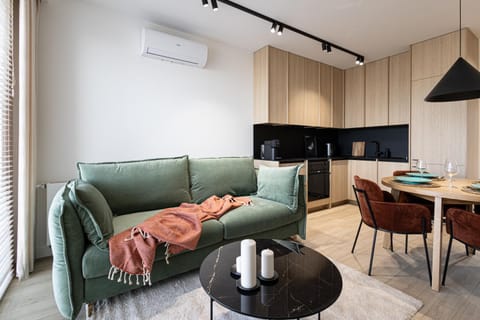 Kitchen or kitchenette, Living room, Seating area, Dining area, air conditioner