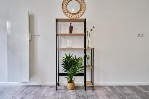 Loft chaleureux vue directe sur le Beffroi - centre-ville secteur tribunal - nouveau routeur wifi Apartment in Hauts-de-France