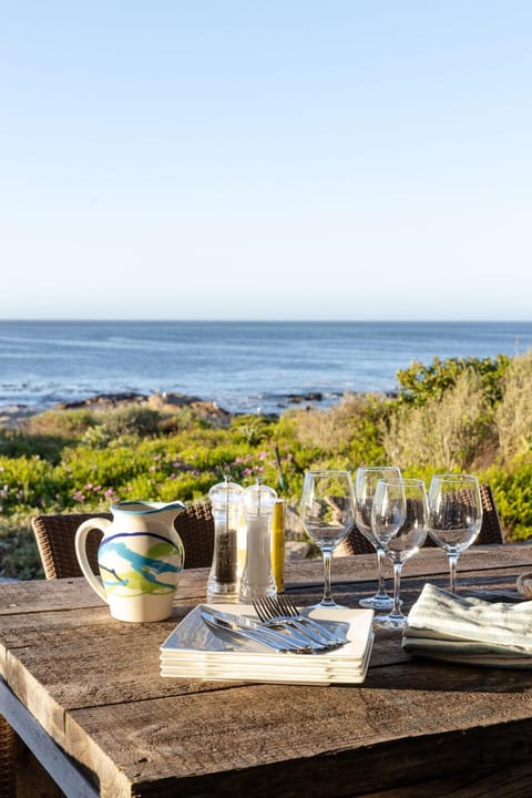 Shades of Blue Villa in Western Cape