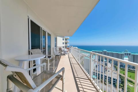 Property building, Patio, Day, View (from property/room), Balcony/Terrace, Sea view