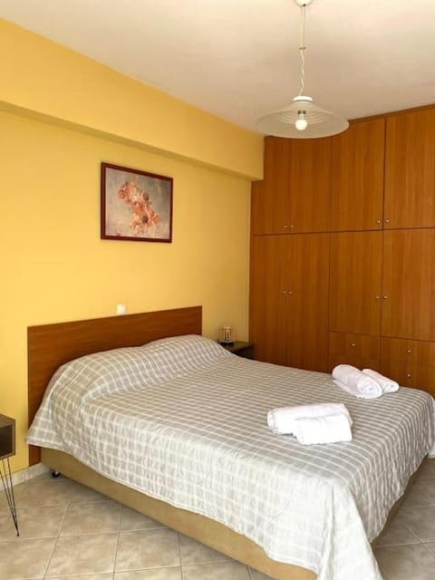 Rethymno-3 bedroom Askoutsi house Apartment in Rethymno