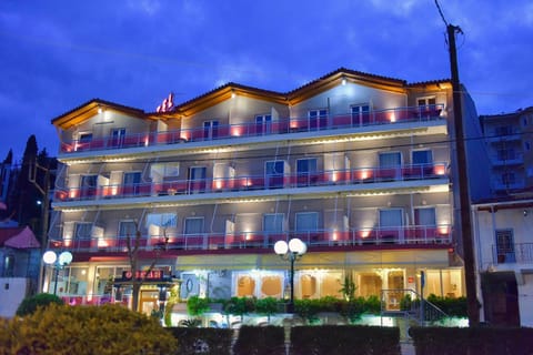 Property building, Facade/entrance, Night