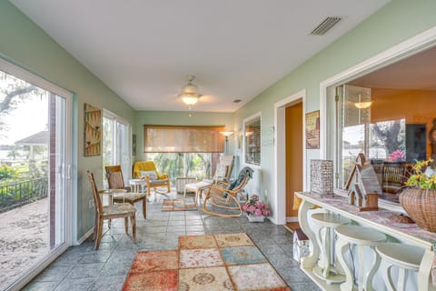 Auburndale Vacation Rental with Yard and Lake Views House in Auburndale