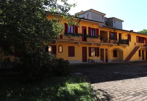 Inner courtyard view