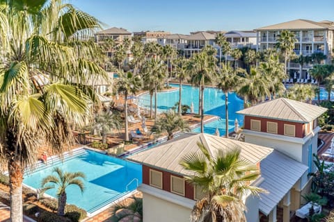 View (from property/room), Balcony/Terrace, Pool view, Swimming pool