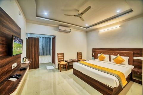 TV and multimedia, Bedroom, air conditioner