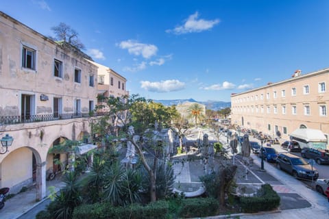 Neighbourhood, City view