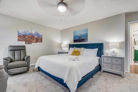 Briarhaven Forest BBQ & Patio & Fast WiFi House in Monument