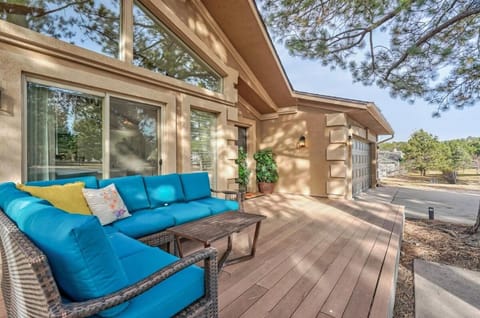 Briarhaven Forest BBQ & Patio & Fast WiFi House in Monument