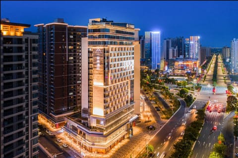 Property building, City view