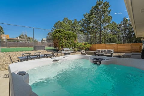 Pickleball Palace Courts & Games & Hot Tub & BBQ House in Colorado Springs