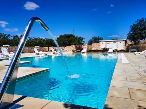 Pool view, Swimming pool, sunbed