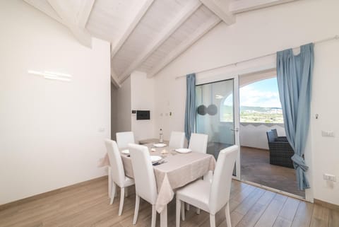 Attico con vista mare a Budoni Apartment in Budoni