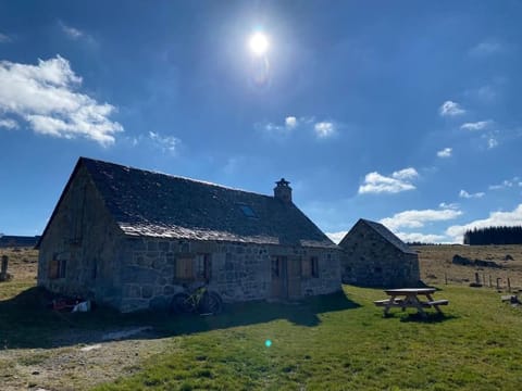 Buron Cœur d’Aubrac House in Auvergne-Rhône-Alpes