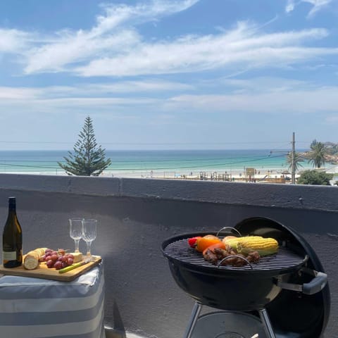 BBQ facilities, Balcony/Terrace, Sea view