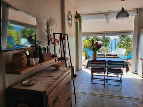 View (from property/room), Garden view, Street view