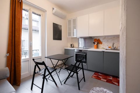 Living room, kitchen
