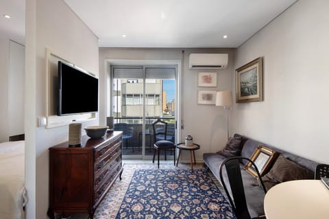 Property building, Living room