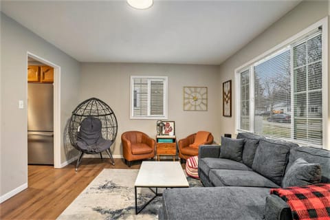 Hiways Hideaway House in South Haven