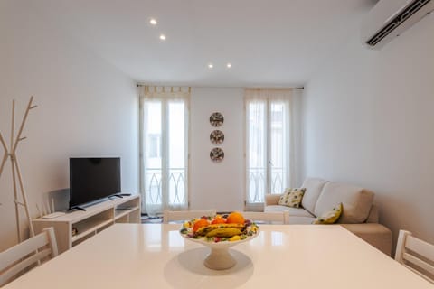 Ippolito - Free WiFi & Air Conditioning Apartment in Faenza