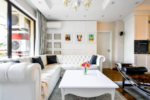 Top 10 3BR2BH Jacuzzi Free Parking Apartment in Sofia