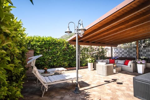 Garden, Balcony/Terrace, Breakfast, sunbed